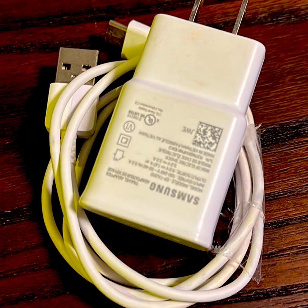 Samsung Lighting fast USB C Charger
